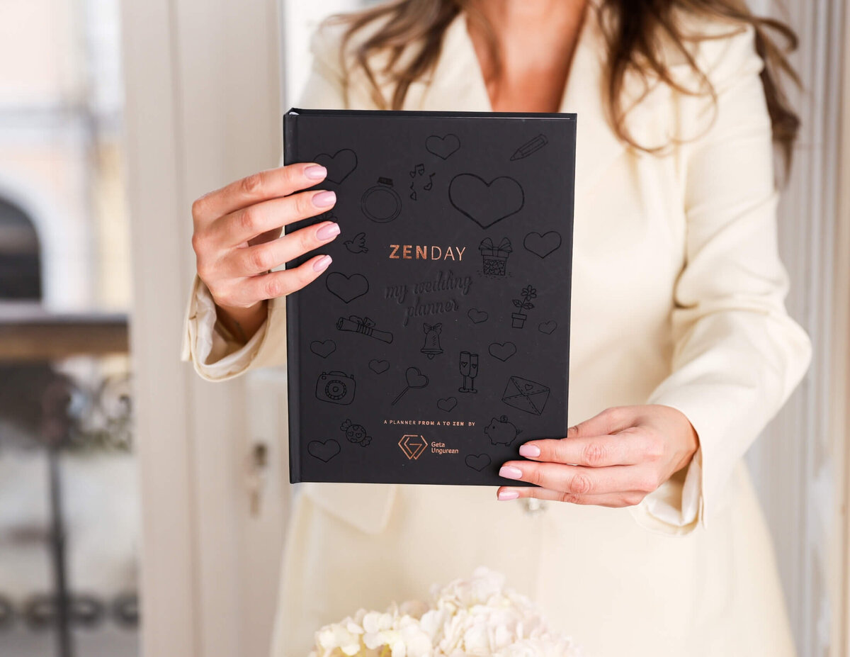 zen day brand design for wedding planner45