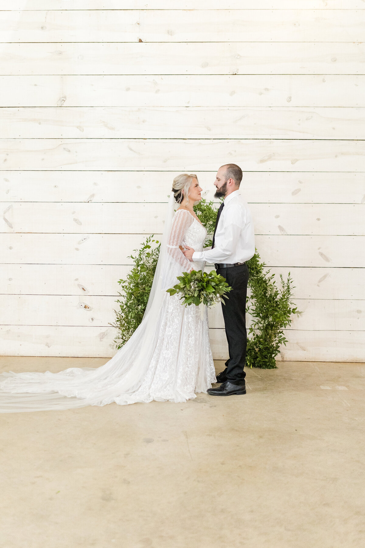 couple wedding portraits at winery wedding venue, koury farms