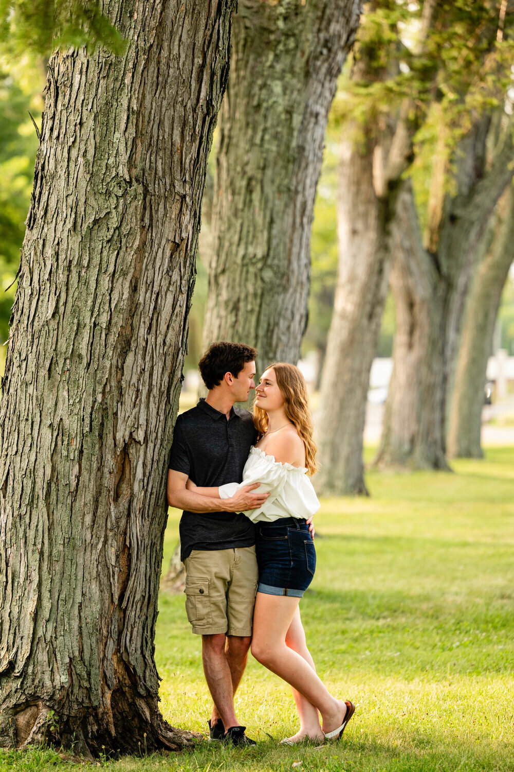 Engaged_Canton_114