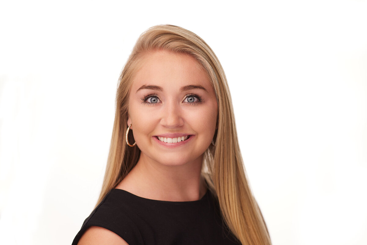 Lindsey Akins Headshots 6