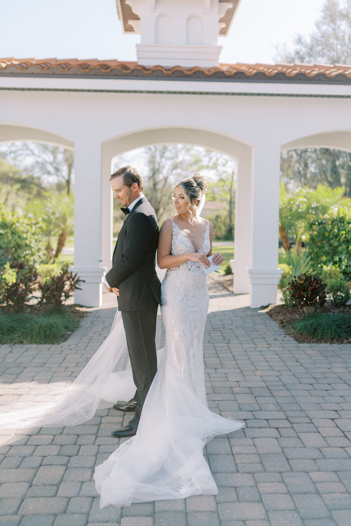 BRIDE  GROOM PORTRAITS-44