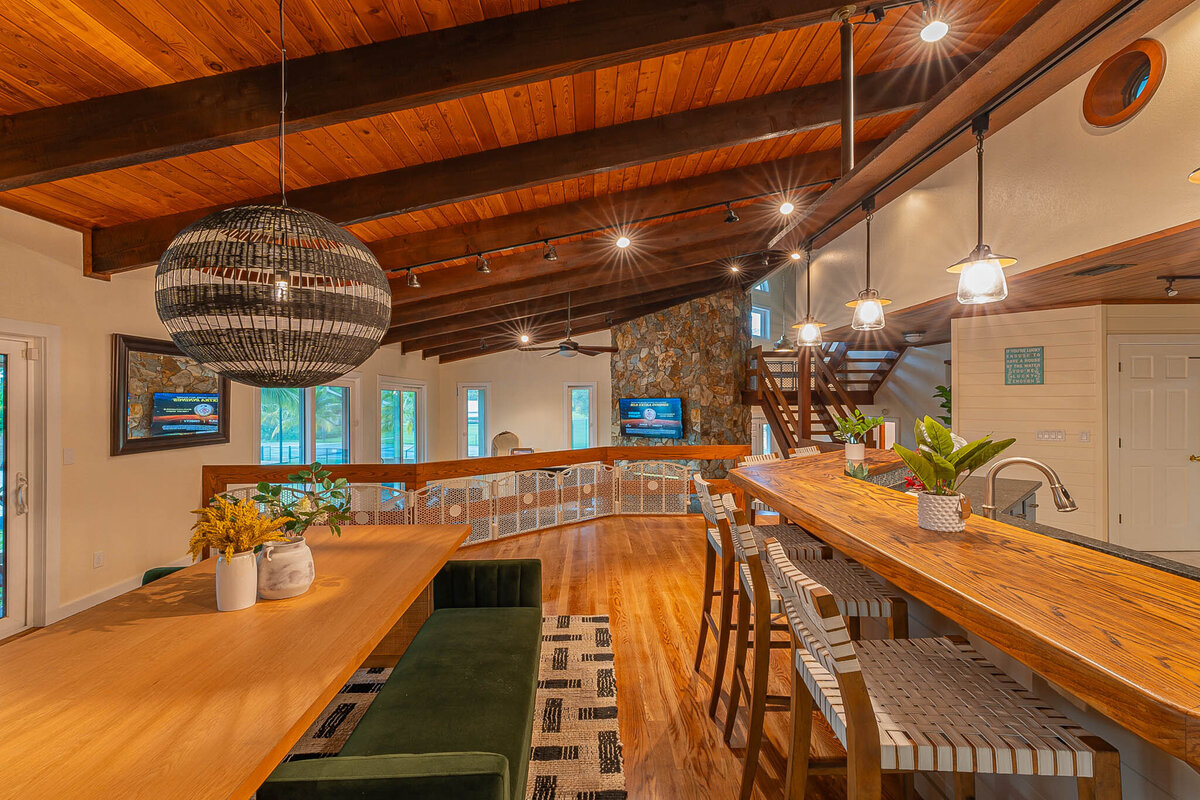 Dining 1 (2)