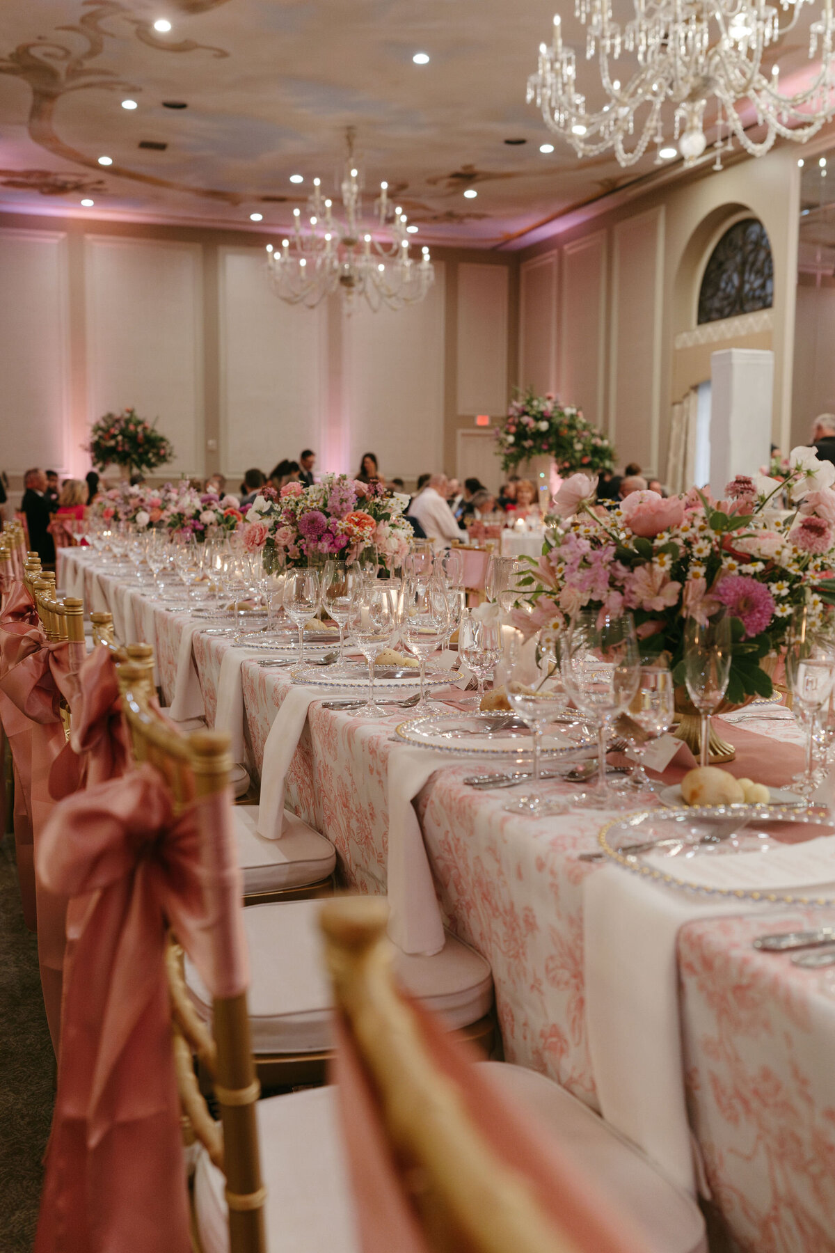 the-giannios-wedding-at-the-adolphus-hotel-dallas-texas-by-bruna-kitchen-photography-748