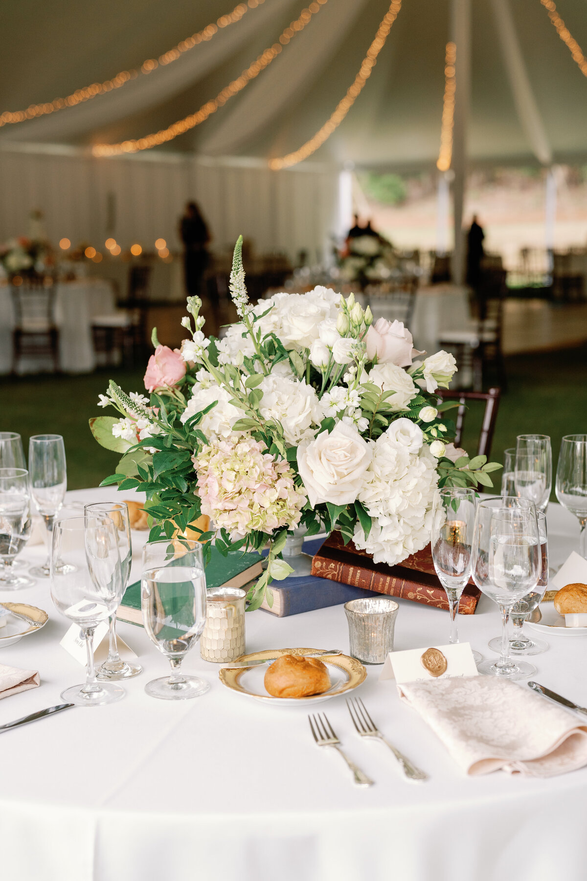Madison+Winn_Wedding_FoxtailCo-825