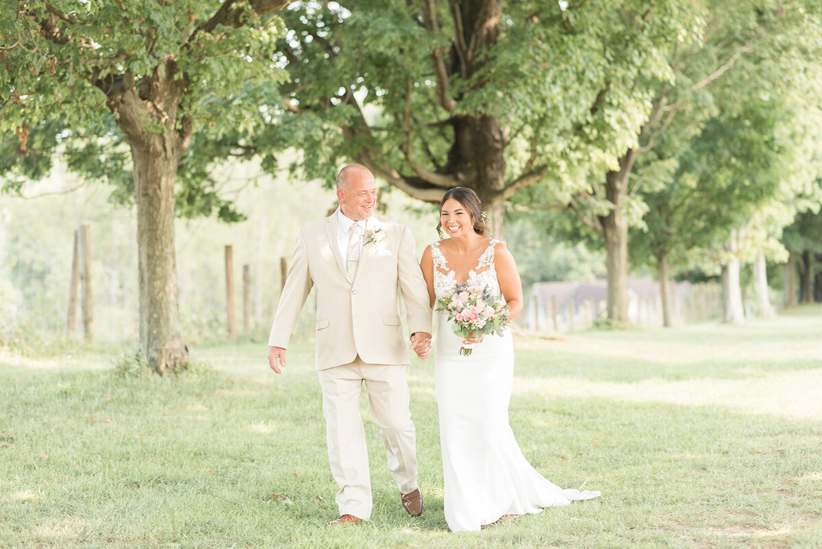 round-hill-park-pittsburgh-wedding-carmen-may-photography-1144