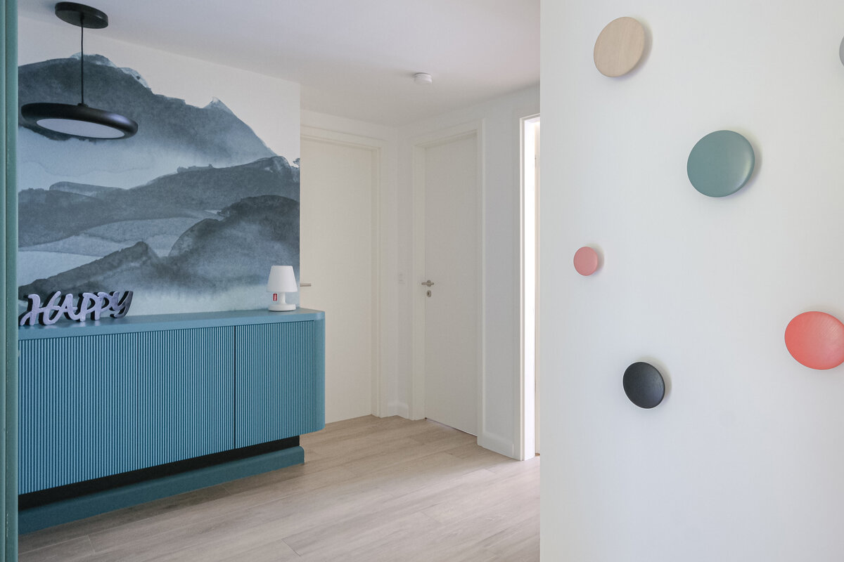 studio_saudade_entrée_meuble_sur_mesure_appartement_vos
