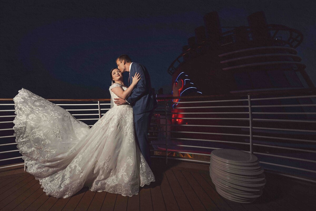 disney-wish-cruise-wedding-photographer