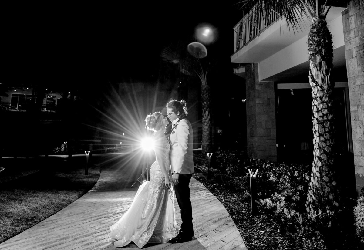 Santori-couple-96