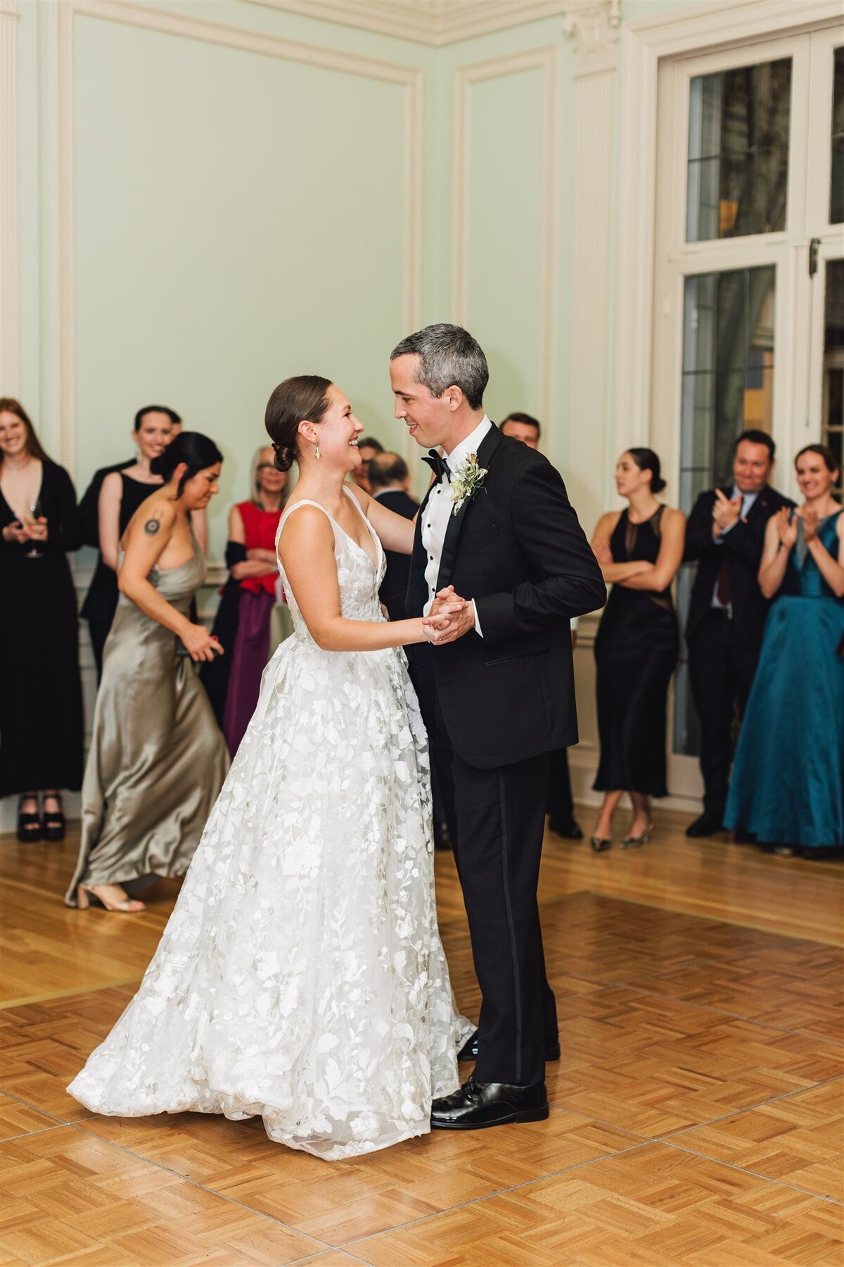 kohl-mansion-wedding-alyssa-johnny-ashley-carlascio-photography-0939
