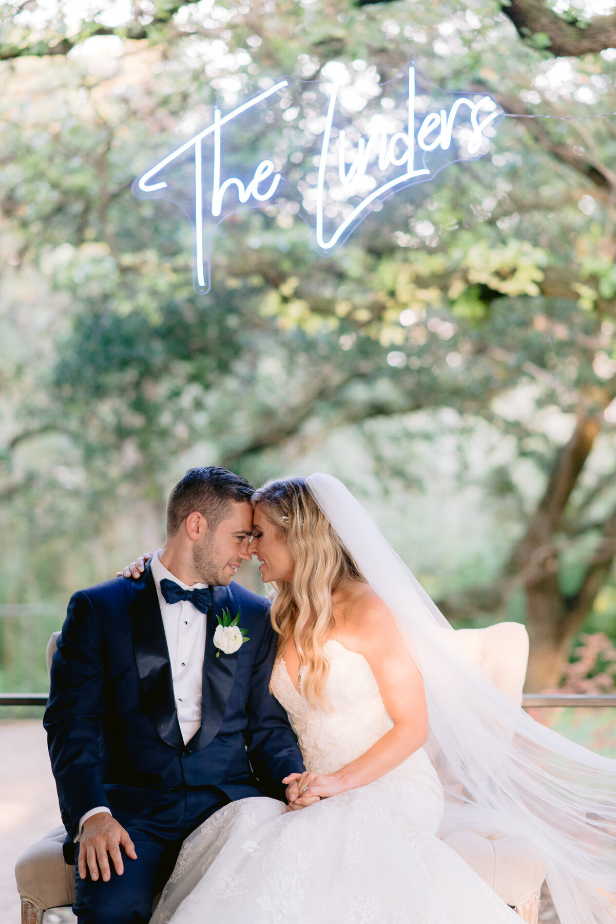 Bride & Groom at Mattie's at Green Pastures
