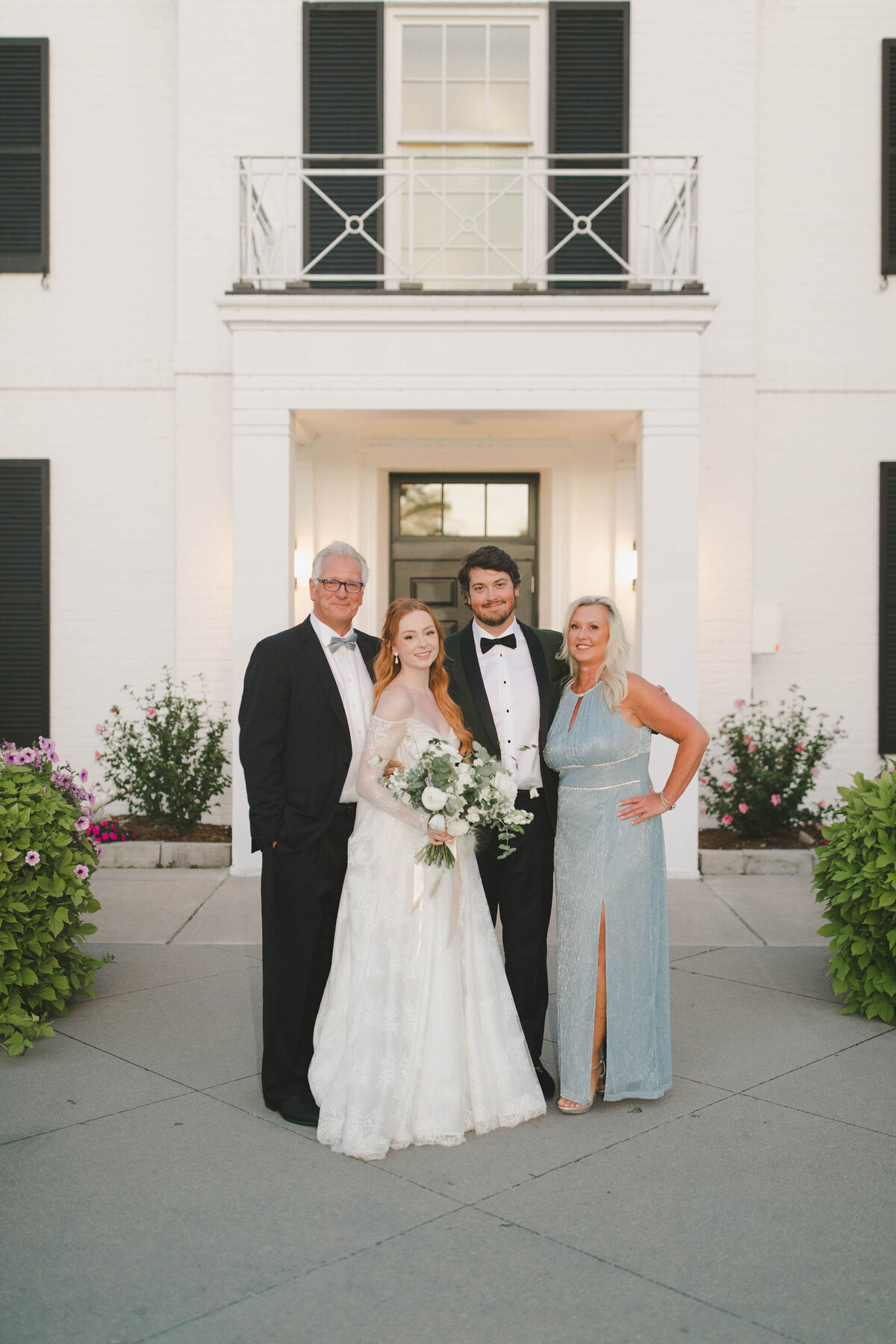 evergreen_weddings_co_canada_wedding_planner_designer_ottawa_winnipeg_toronto_full_service_wedding_planning_management_coordination_coordinating_design_services_designer_luxury_high_end_125