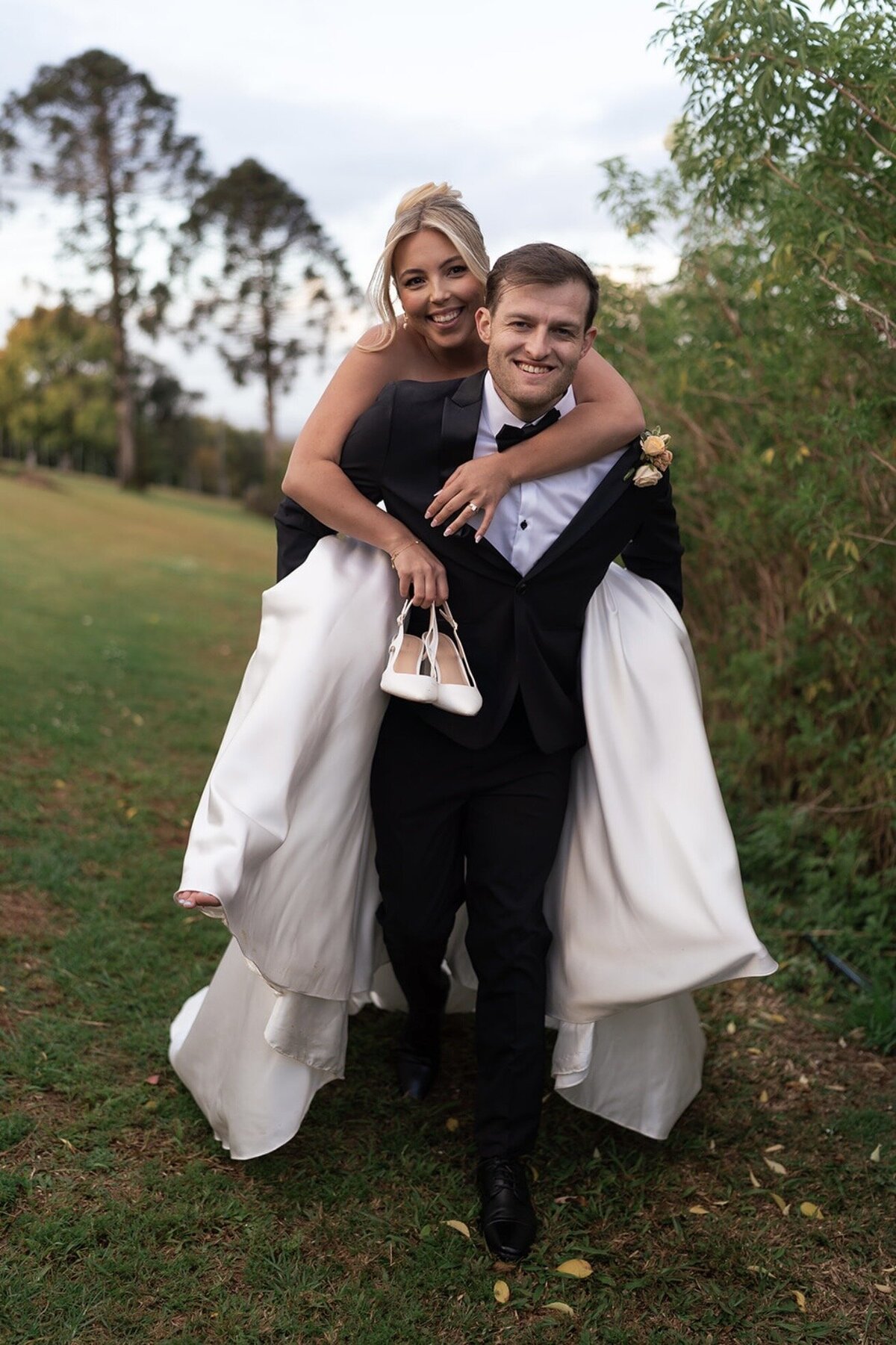 Celebrant Flaxton Gardens Laura Clair Celebrant