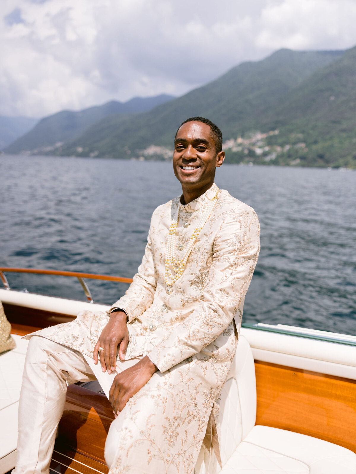 057-larissa-cleveland-modern-engaged-wedding-rain-juls-sharley-napa-110-larissa-cleveland-italy-lake-como-pliniana-wedding-shannon-leahy-IMG_1207