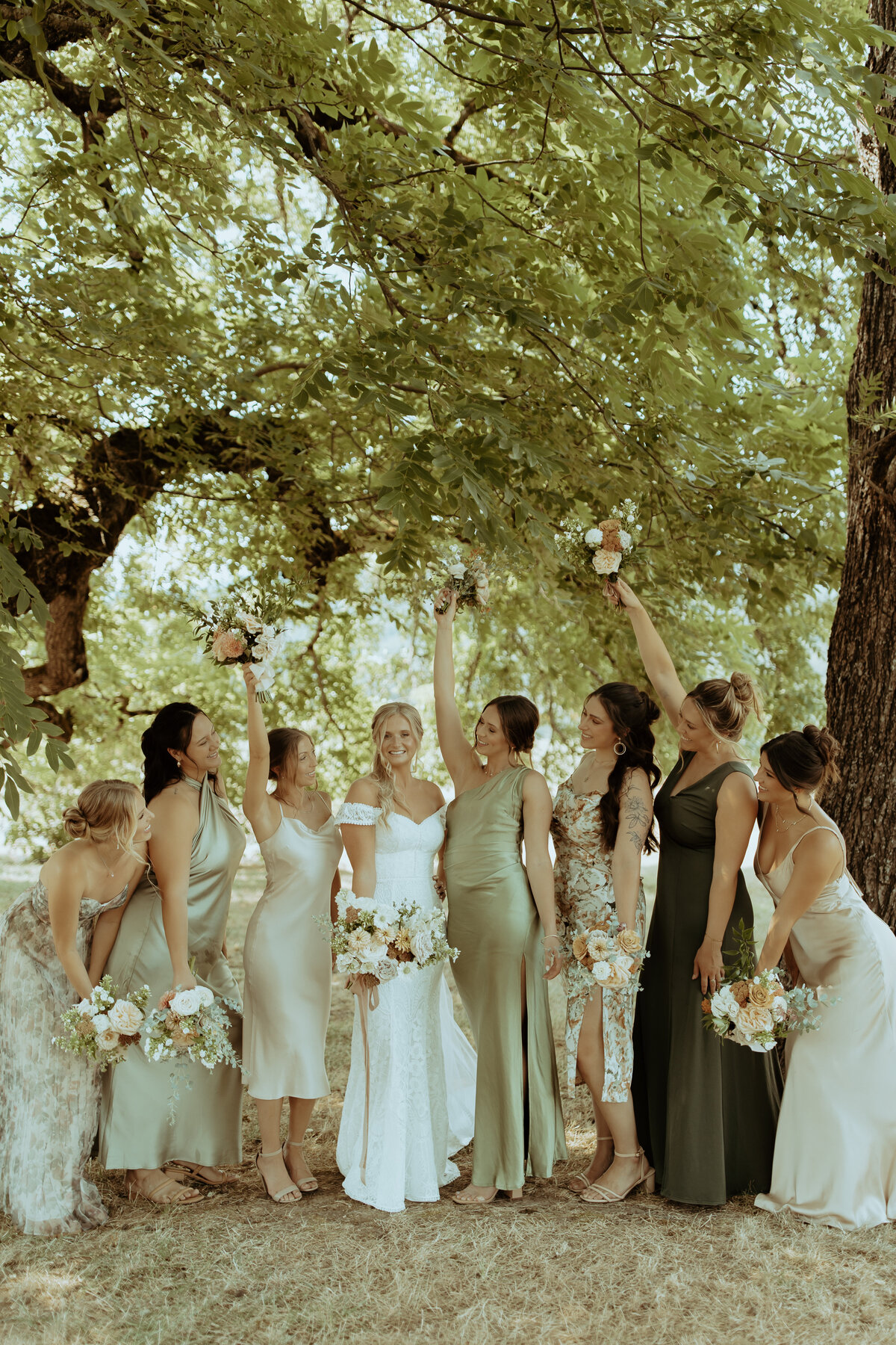 TinRoofBarnWedding