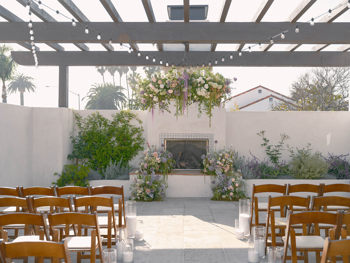 pretty-palm-leaf-event-co-susand-and-david-wedding-at-agape-1928-24