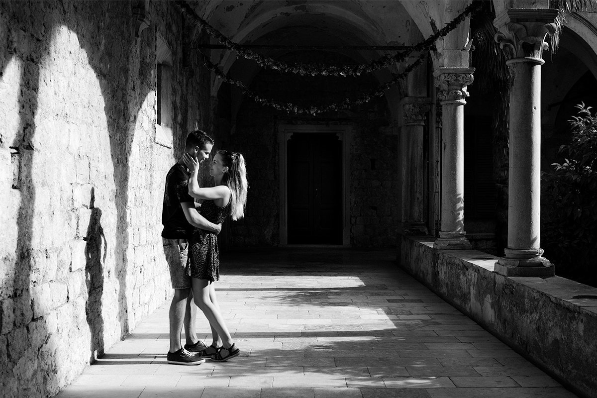 couple in love in croatia