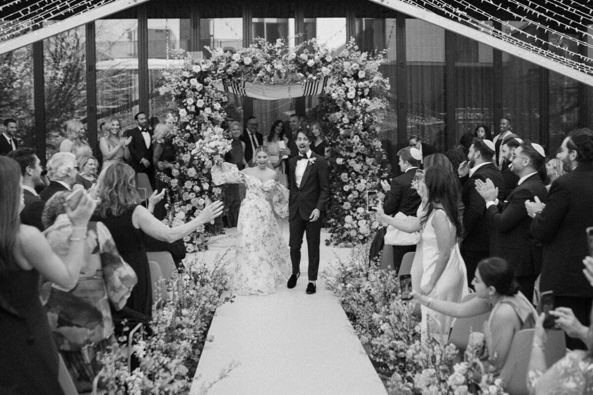 Austin-Fine-Art-Wedding-Photographer-AnnieScott-WelcomeParty-RuétPhoto-featherandtwine-69