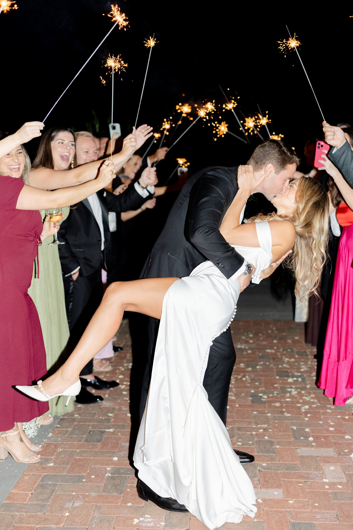 Lyra_Cullen_Wedding_Sneak_Peeks-72