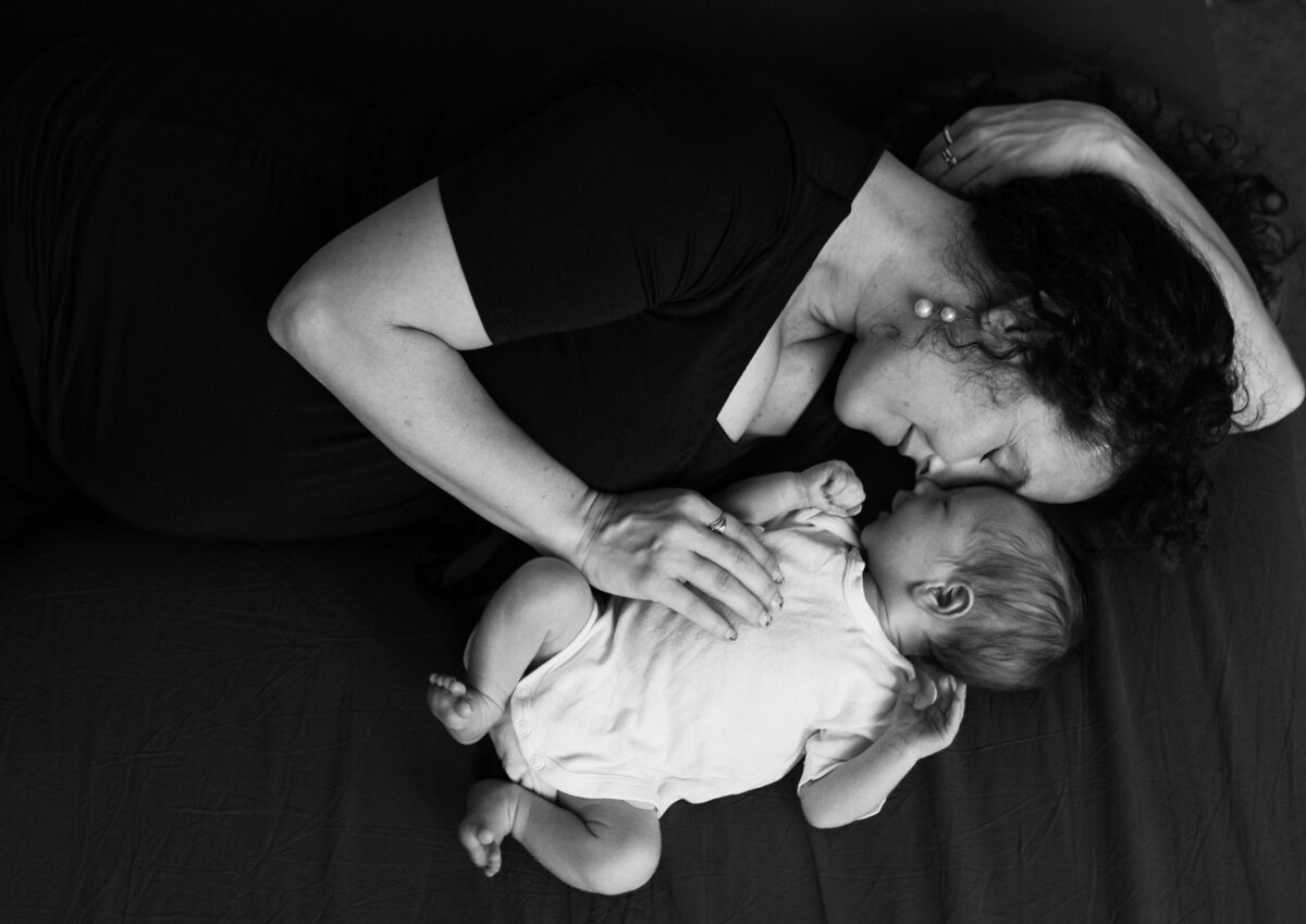 Marie_Drdla_newborn_lifestyle_photographer (20)
