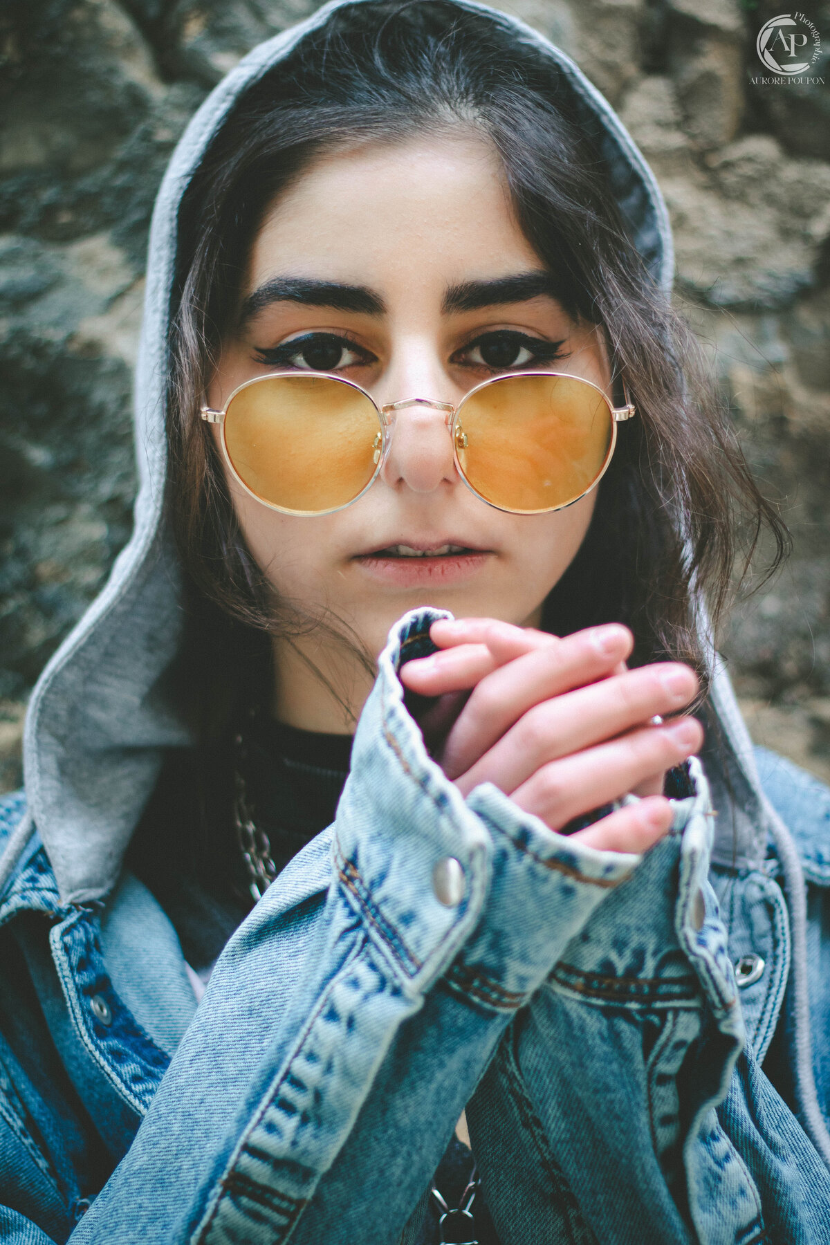 aurore poupon modele photographe graphiste nevers paris annecy savoie haute savoie portrait france instagram