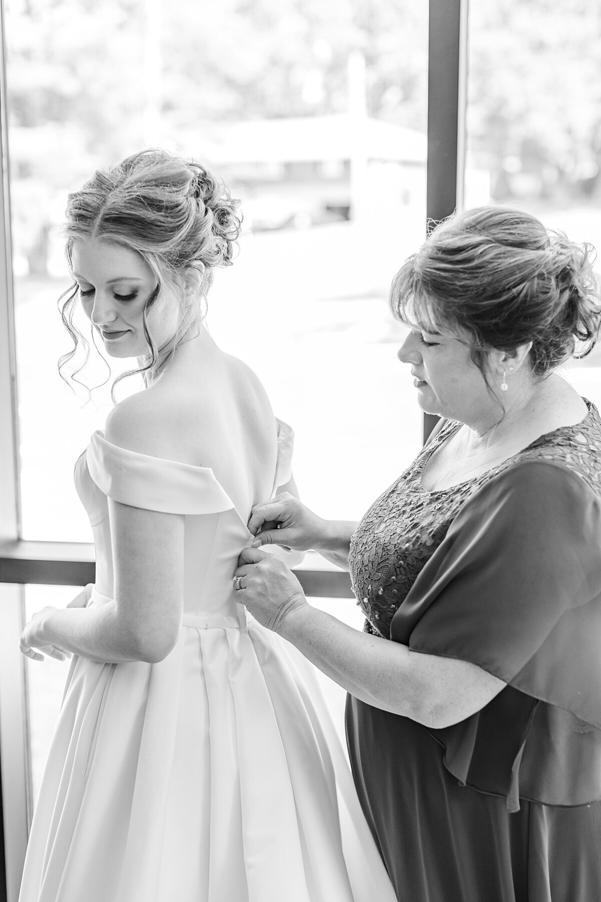 Pittsburgh-Nicassio-Fields-Green-Blue-Wedding-1 (50)