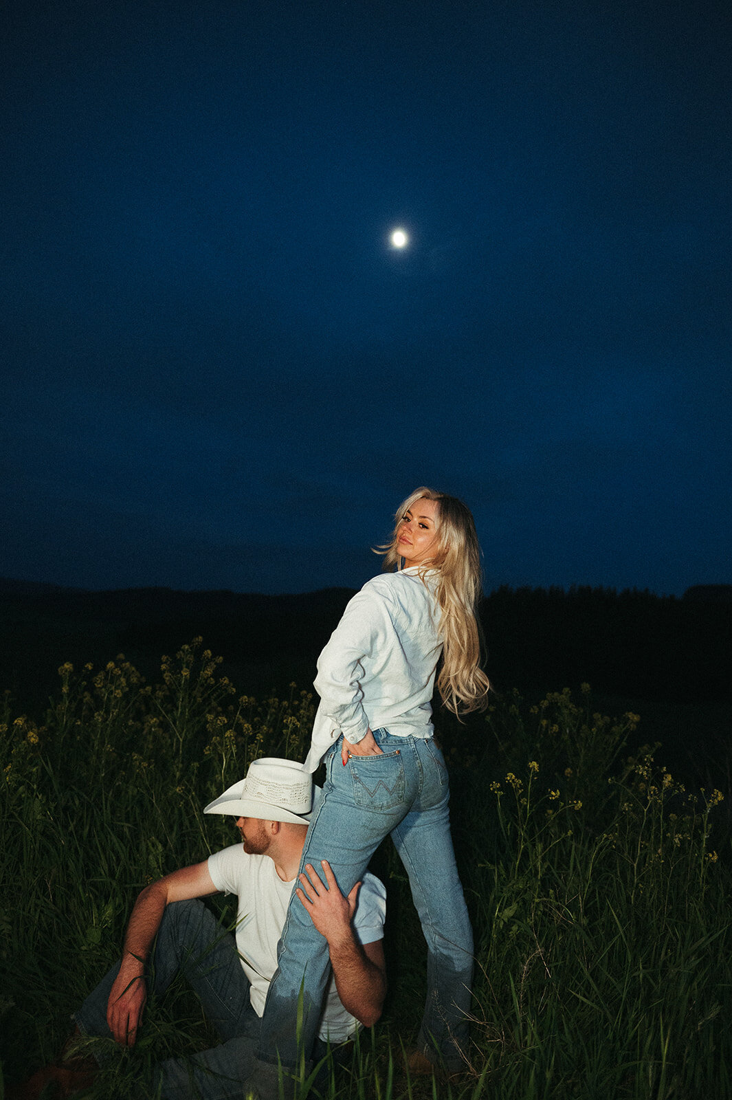presley-gray-nighttime-western-montana-engagement0128