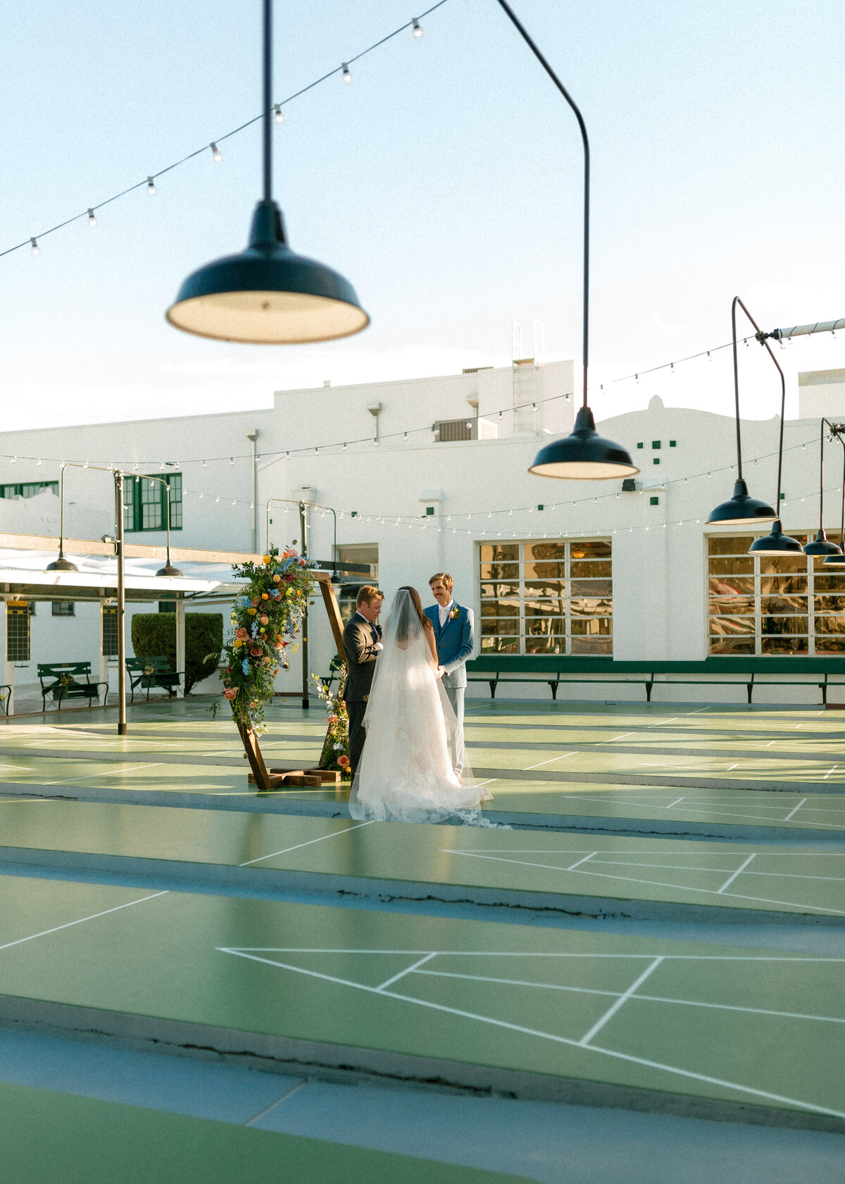 abby-weeden-photo-st-pete-shuffleboard-florida-weddings-chantilly-chic-celebrations-3