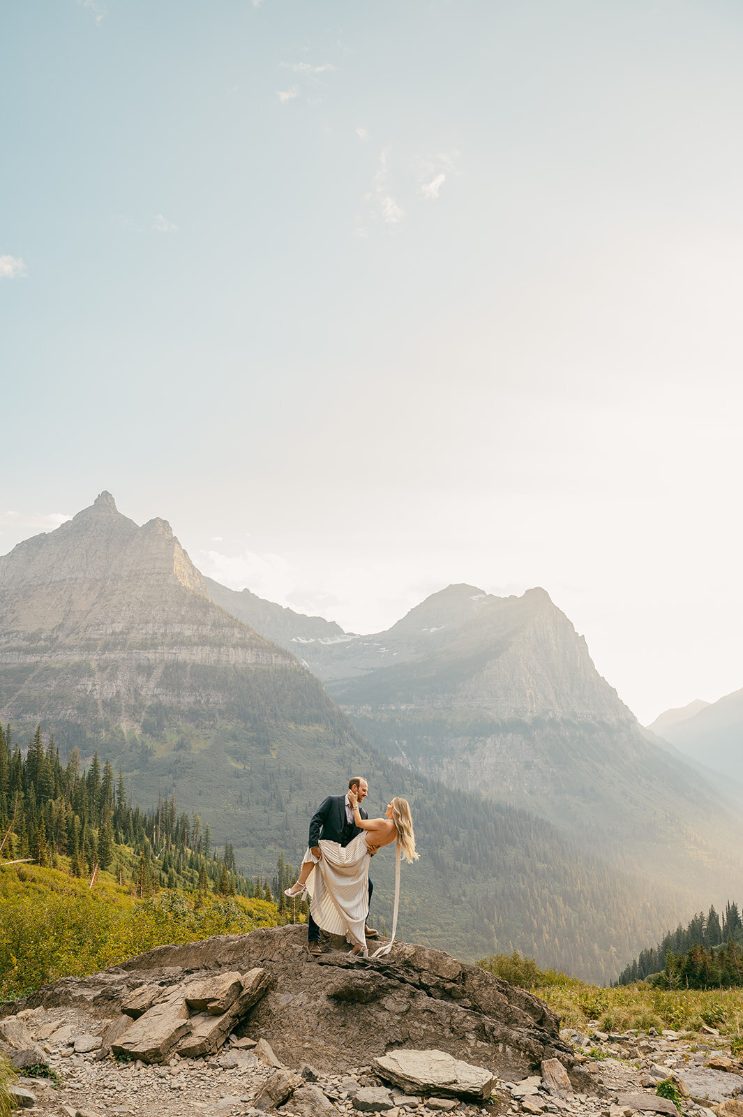 vintage-hollywood-glacier-national-park-elopement-presley-gray-photo1212