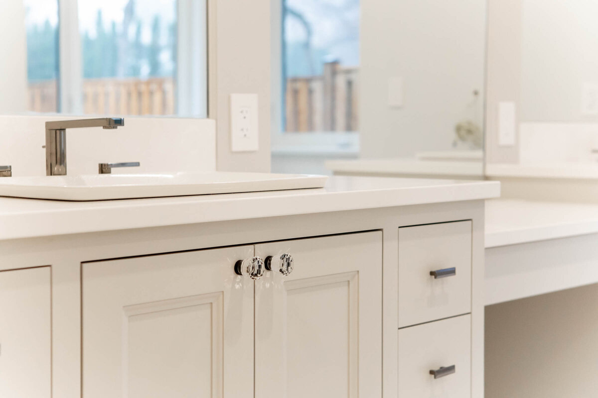 elegant-bathroom-vanity