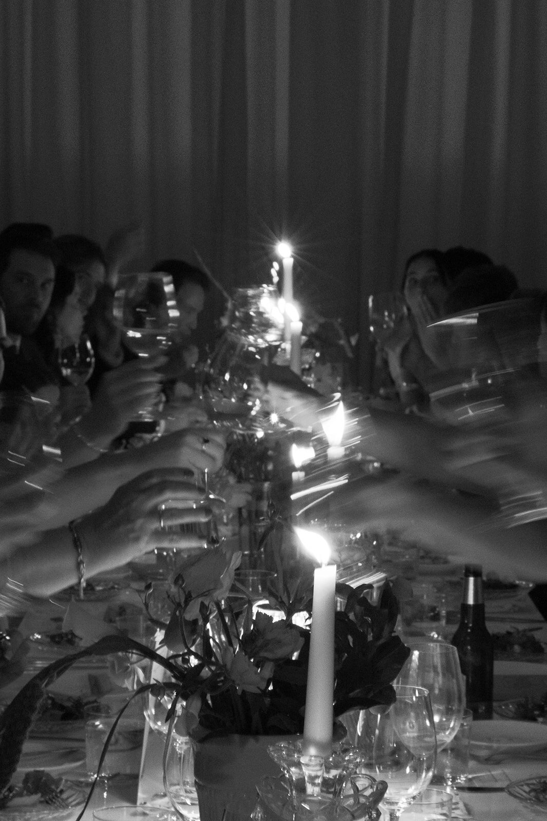 loui_photography_paris_dining_club_fall_micro_wedding-57