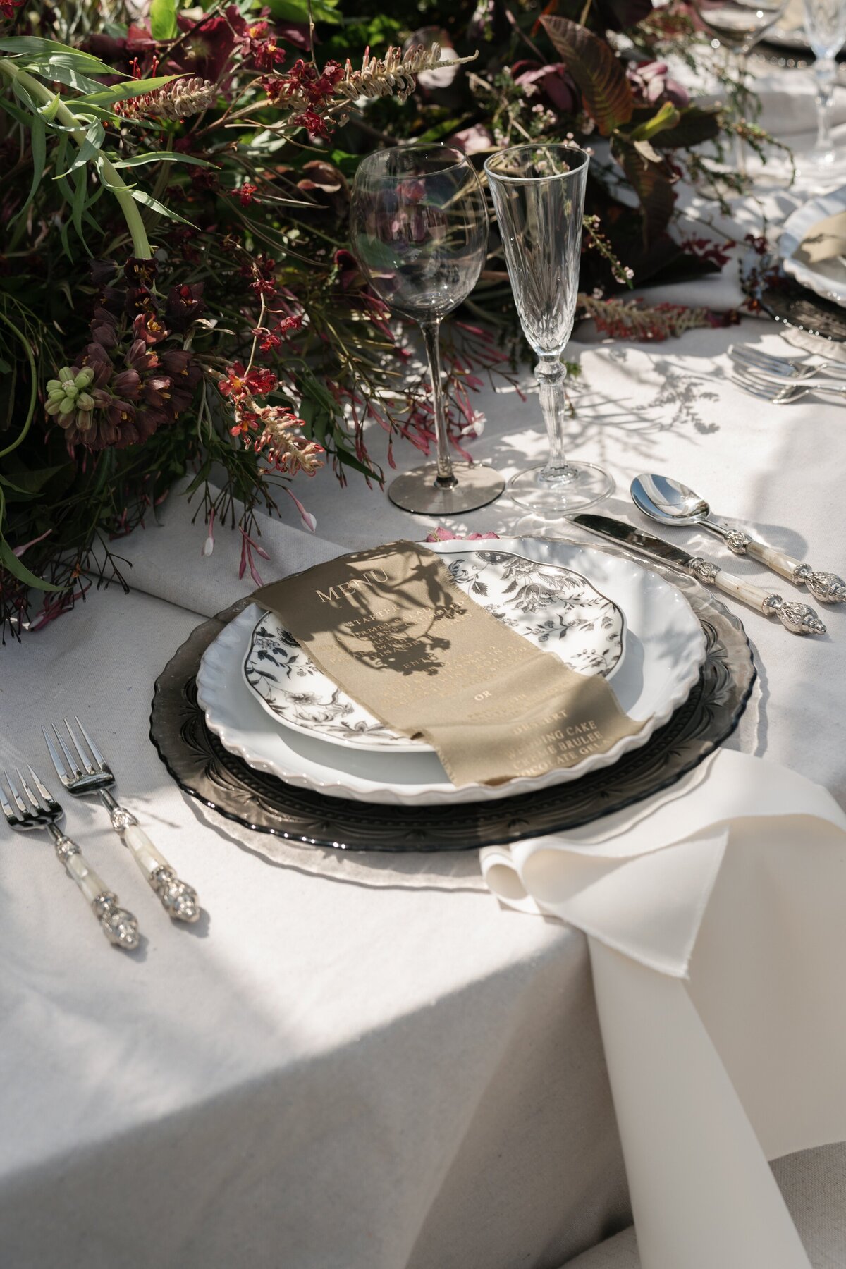 Jeune-Perche-Faye-Fern-Creative-MVFPortraits-Reception-Details-52