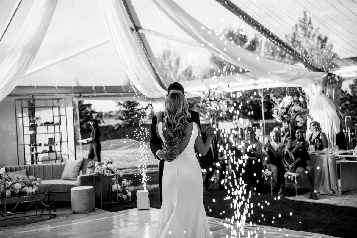 calgary_wedding_photographers_nicole_sarah_BJ-455_websize