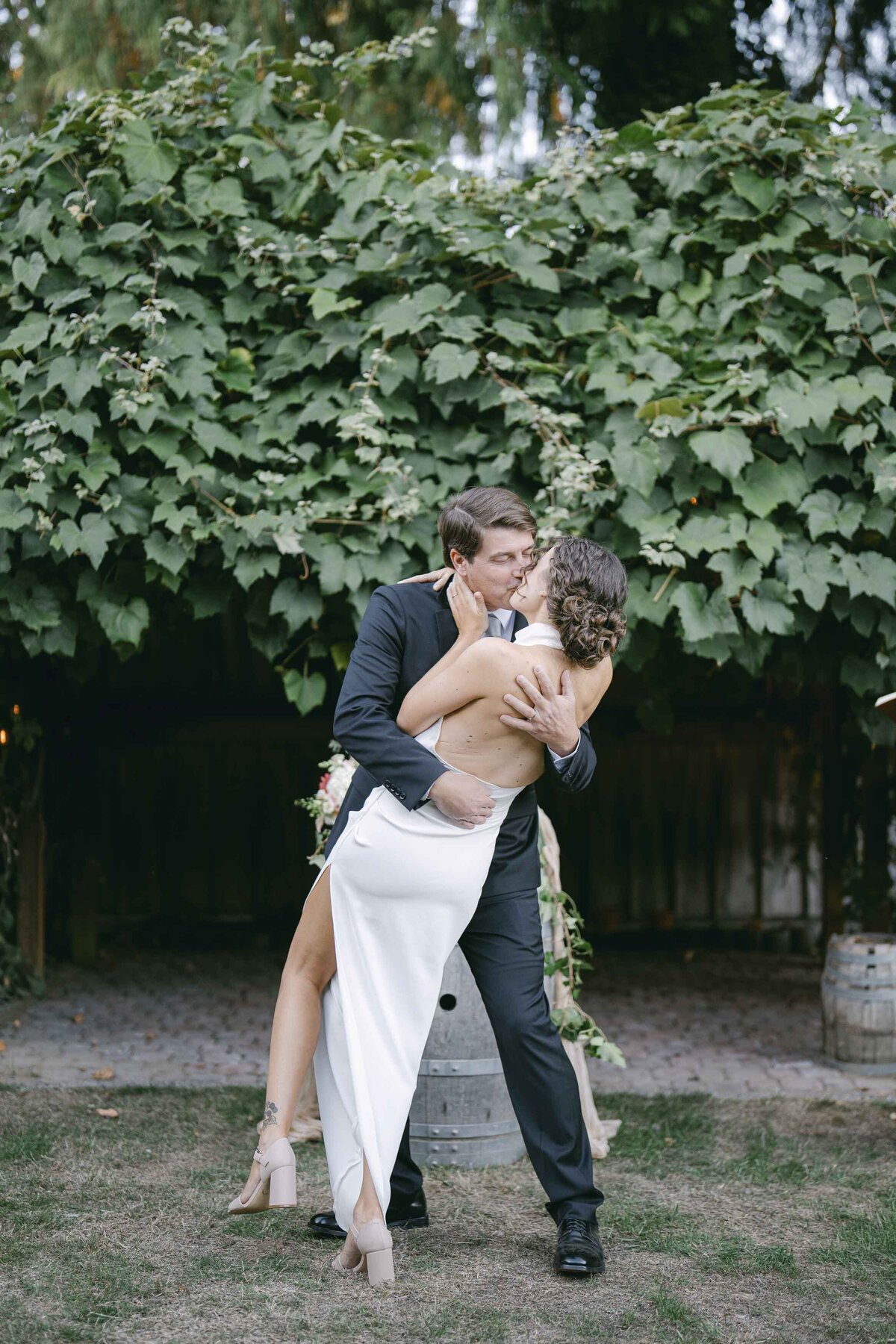 Intimate Gig Harbor Wedding Washington Ksenia Vasenev Photography_20240921_0010_1