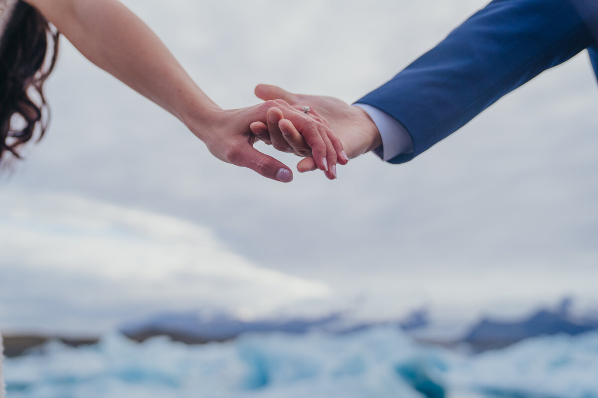2022-June-Glacier-Lagoon-Diamond-Beach-Iceland-Elopement-Photos-Molly-Margaret-Photography-82