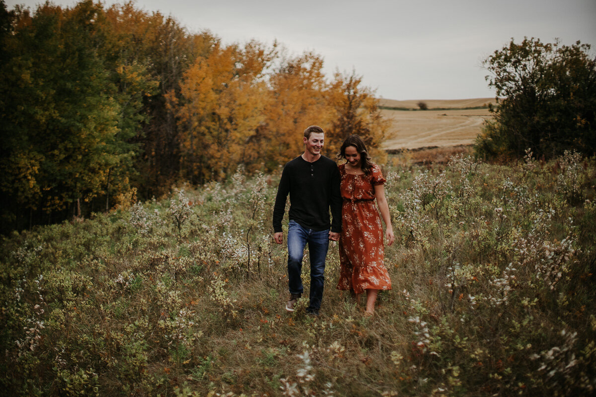 lumy+co_badlands-local-buffalo-jump-engagement-photographer-2