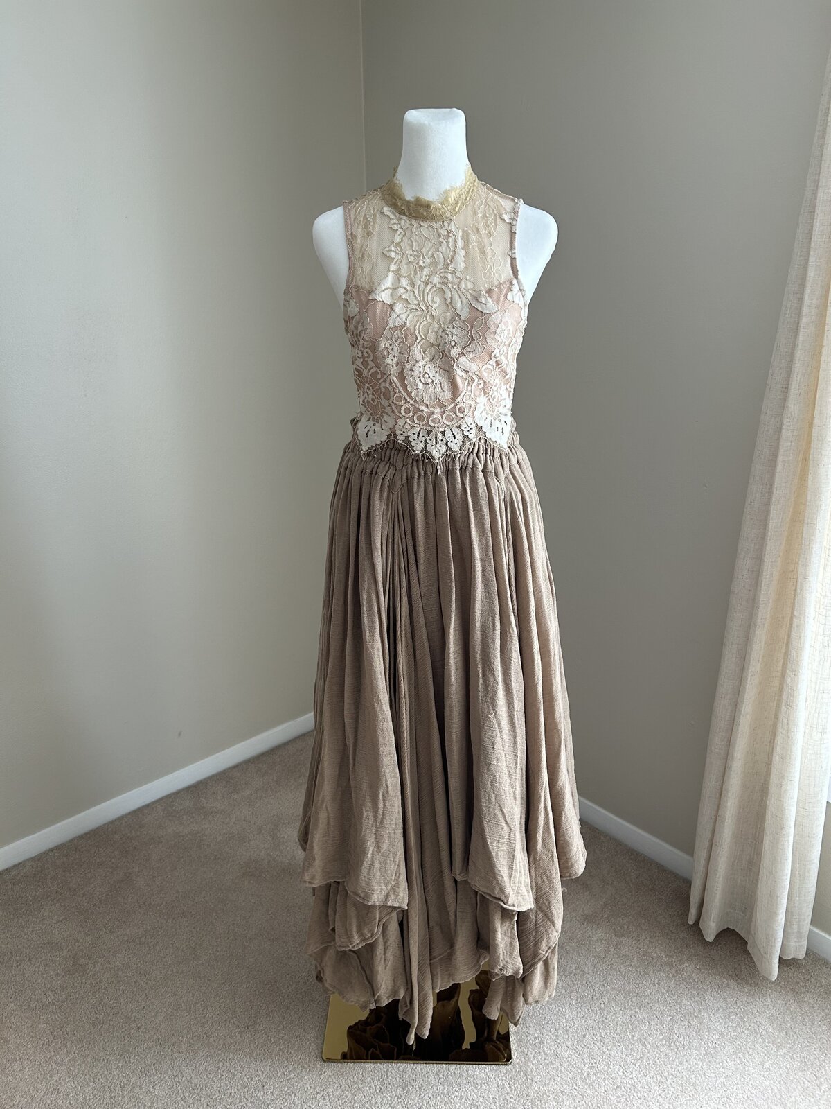 maternitydress