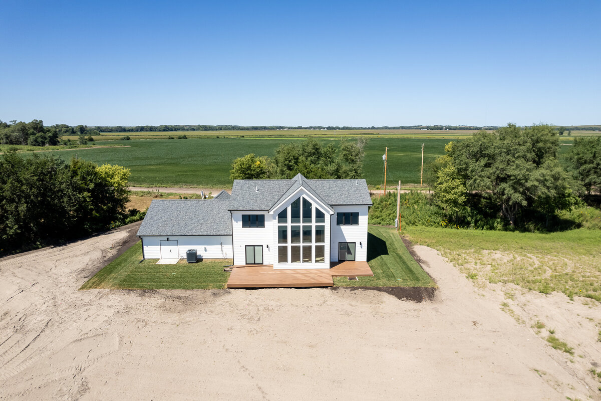 custom_lake_house_lot_sand_columbus_ne