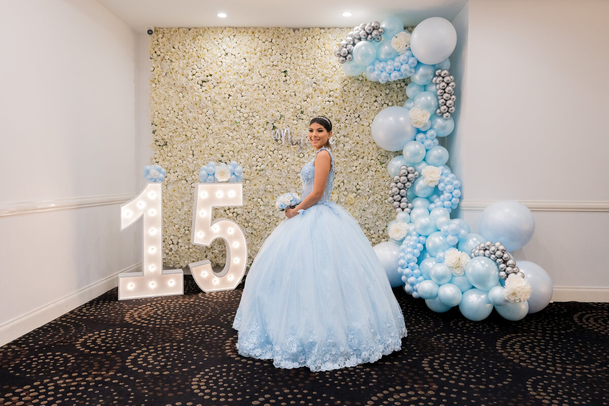 N15BIRTHDAY01189