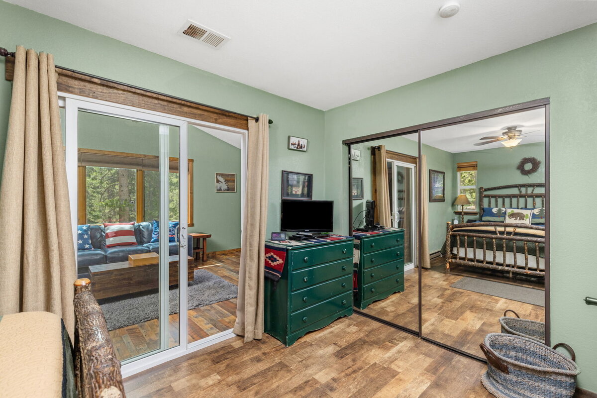 498 Mountain Meadows Dr Black Hawk (18)