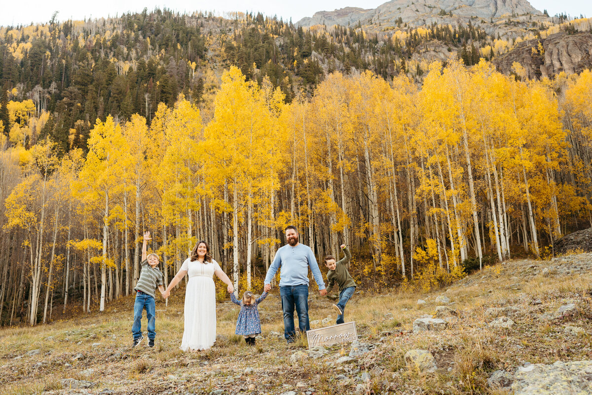Sam-Murch-Photography-Ouray-Colorado-Fall-Family-Photography-36