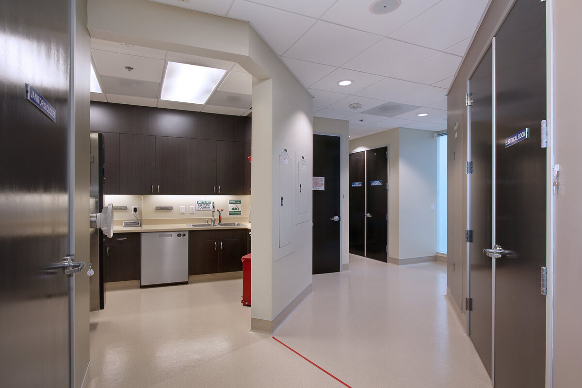 Plastic Surgery Office Design Medical Office Design Modern EnviroMed Design (12)