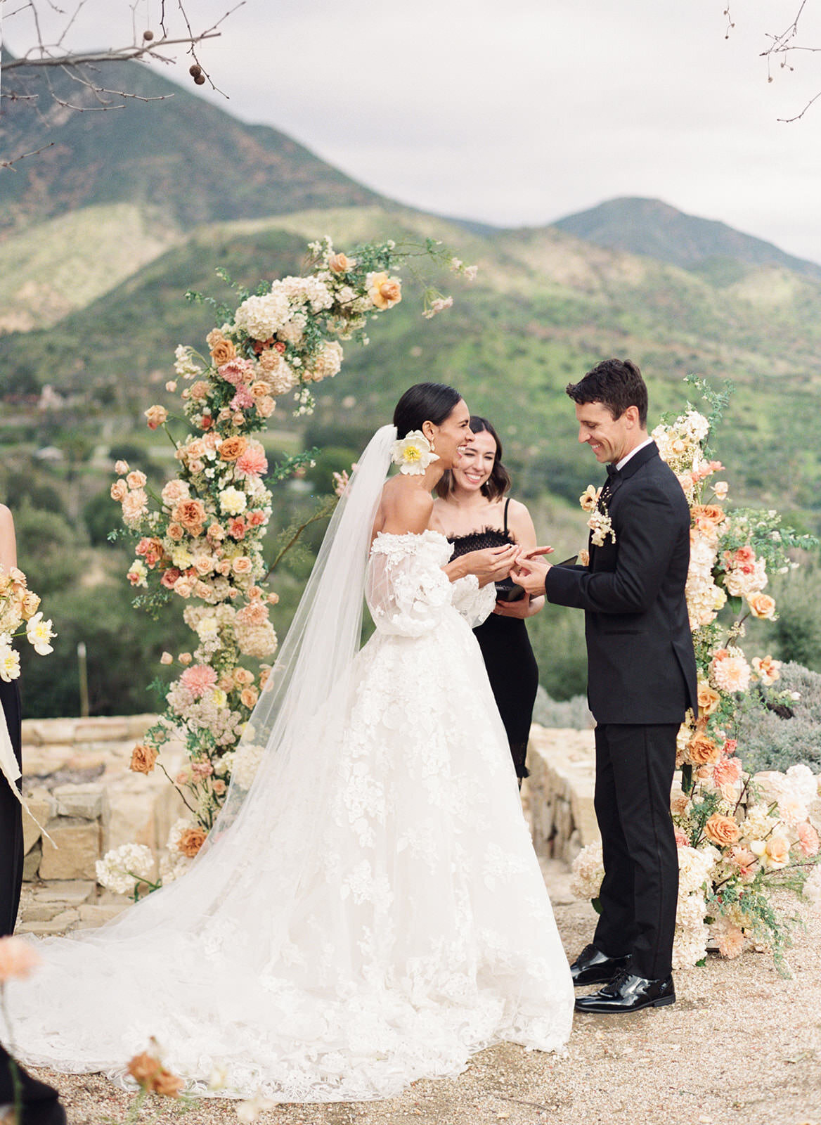 Ojai_California_Wedding_TaraHodgesPhotography_126