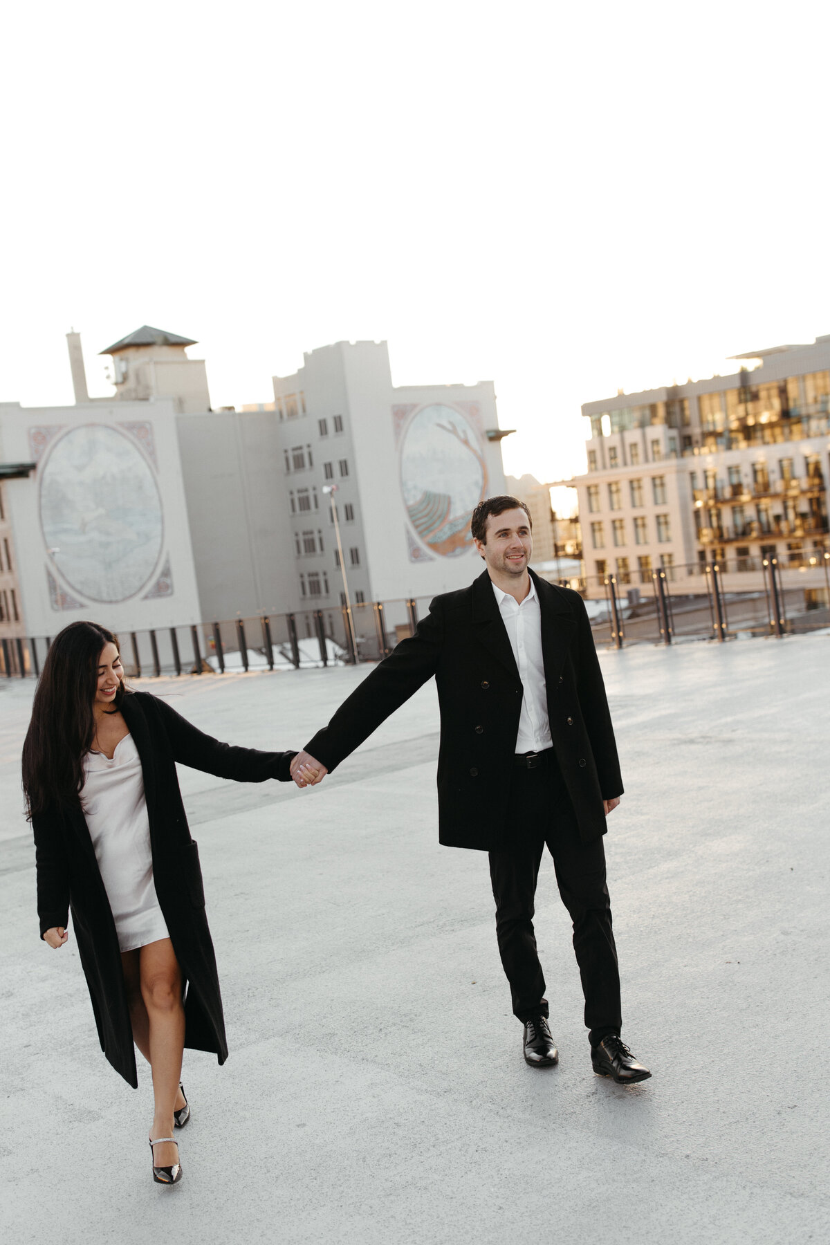 natalina&robbie_victoria_british_columbia_vancouver_island_downtown_rooftop_engagement_session_timeless_classy_elegant_old_money_sunset_stairs_romantic_couples_photos_photography_by_taiya224