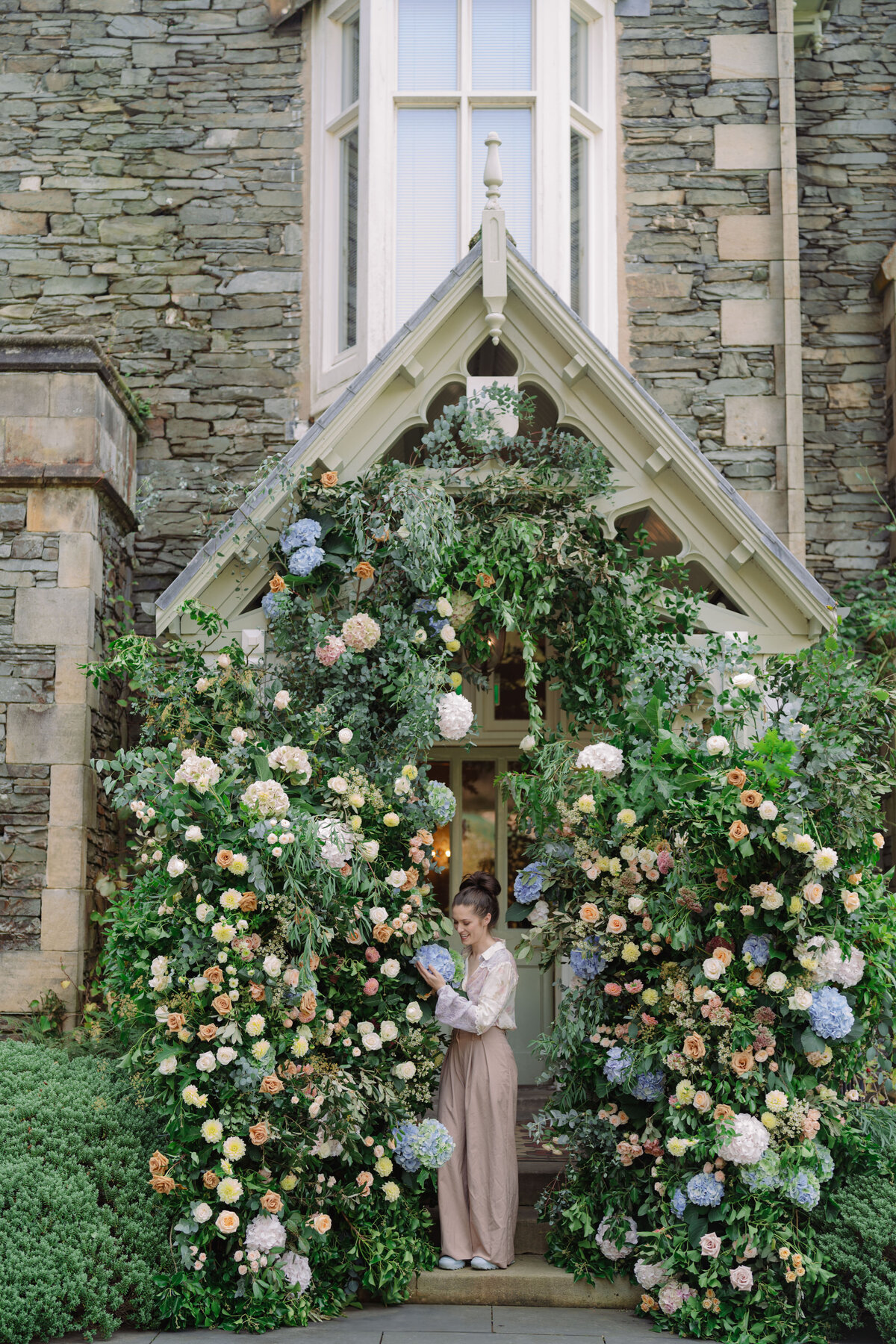UK wedding florist 