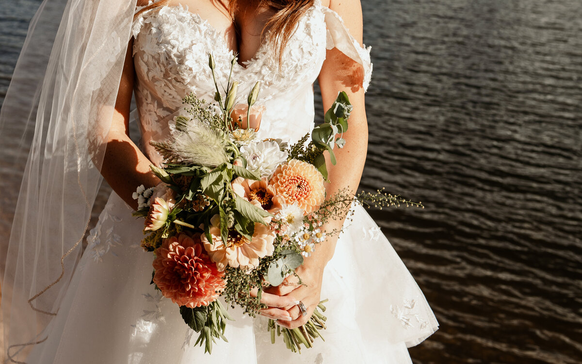 Pikes Peak Elopement Photographer - Jenn and Kyle
