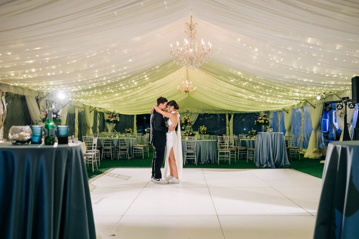Virginia-Wedding-Planner-Alex-and-Josh-Cavalier-Golf-and-Yacht-Club-15