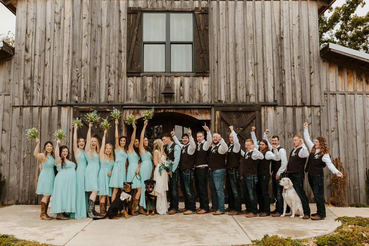 colorado-wedding-photographer-in-soddy-daisy-tennessee-at-mountain-heights-venue-near-nashville-horse-dog-lake-barn-363
