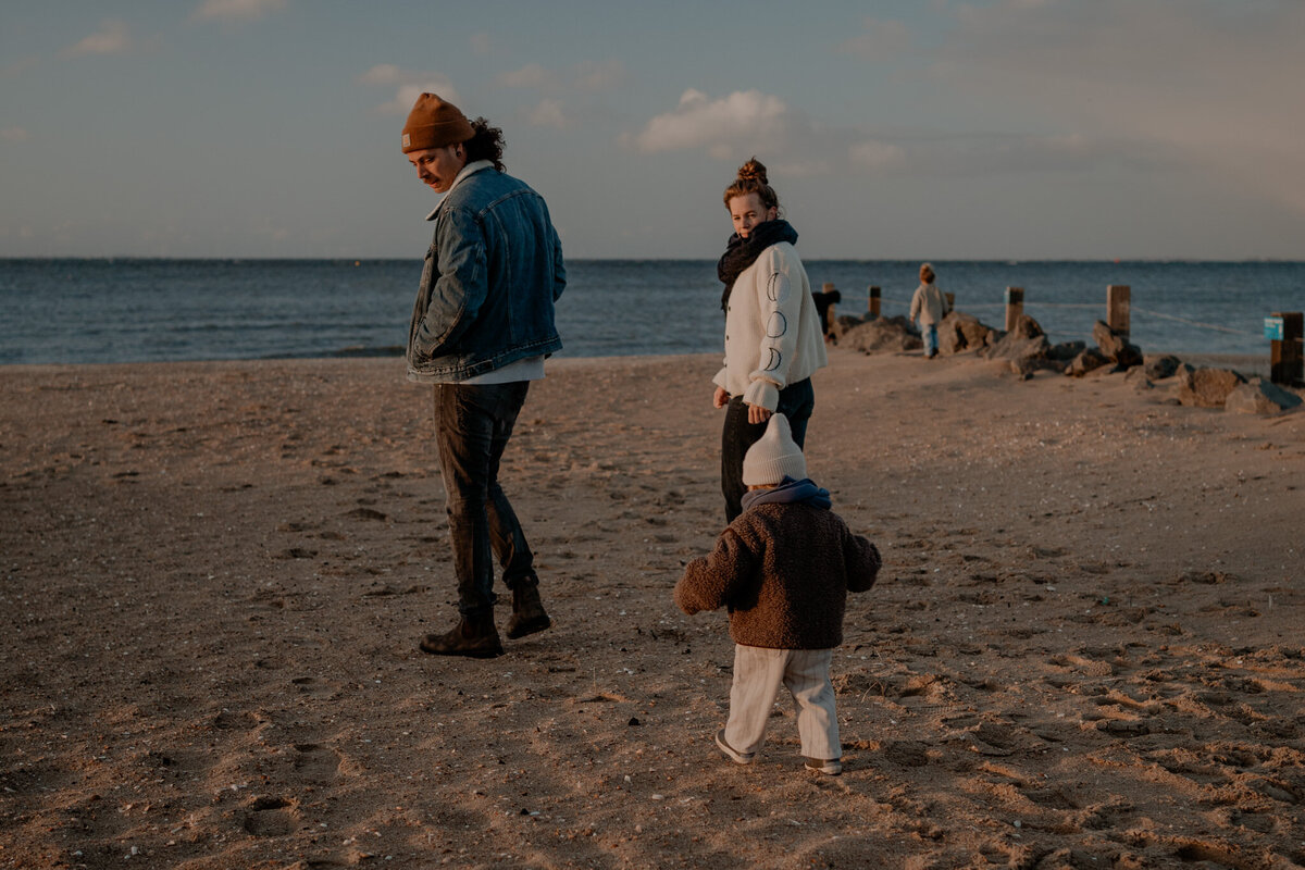 Shotsbylise_shootTexel_lifestyle_motherhood_fotograafhaps_videografie_gezinshoot2