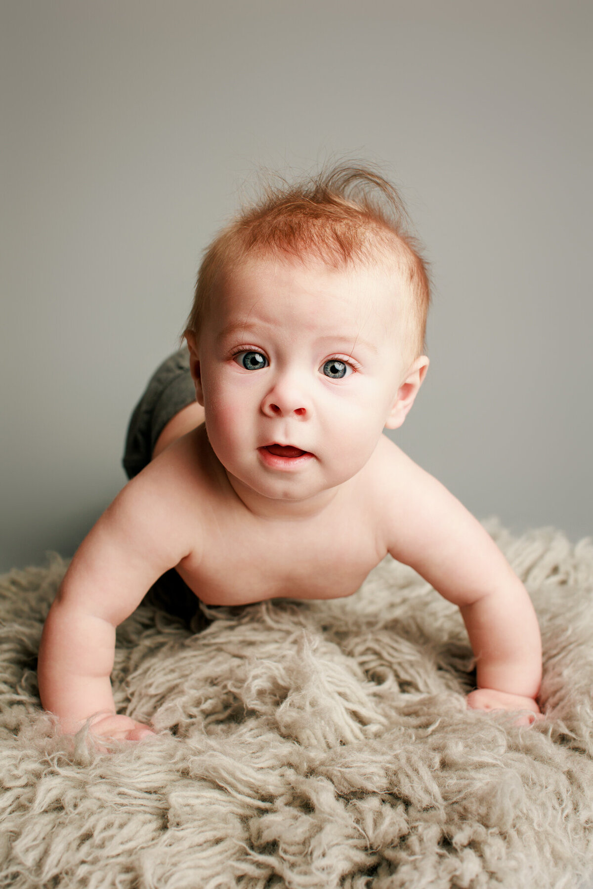 NW Arkansas baby photographer, milestone session near me, NW Arkansas baby portrait studio, professional baby photos