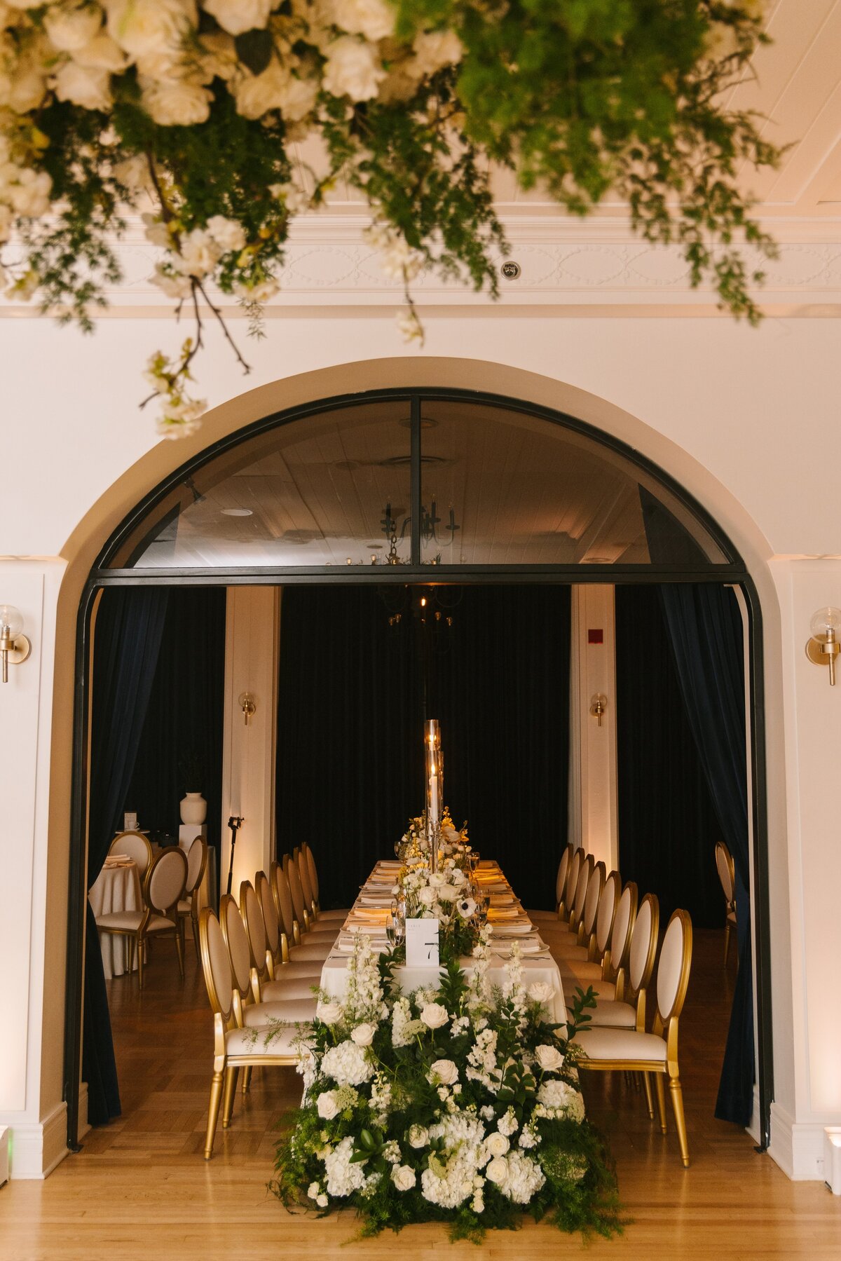 Montreal-Club-Atwater-Wedding-Luxury-Montreal-Wedding-Planner